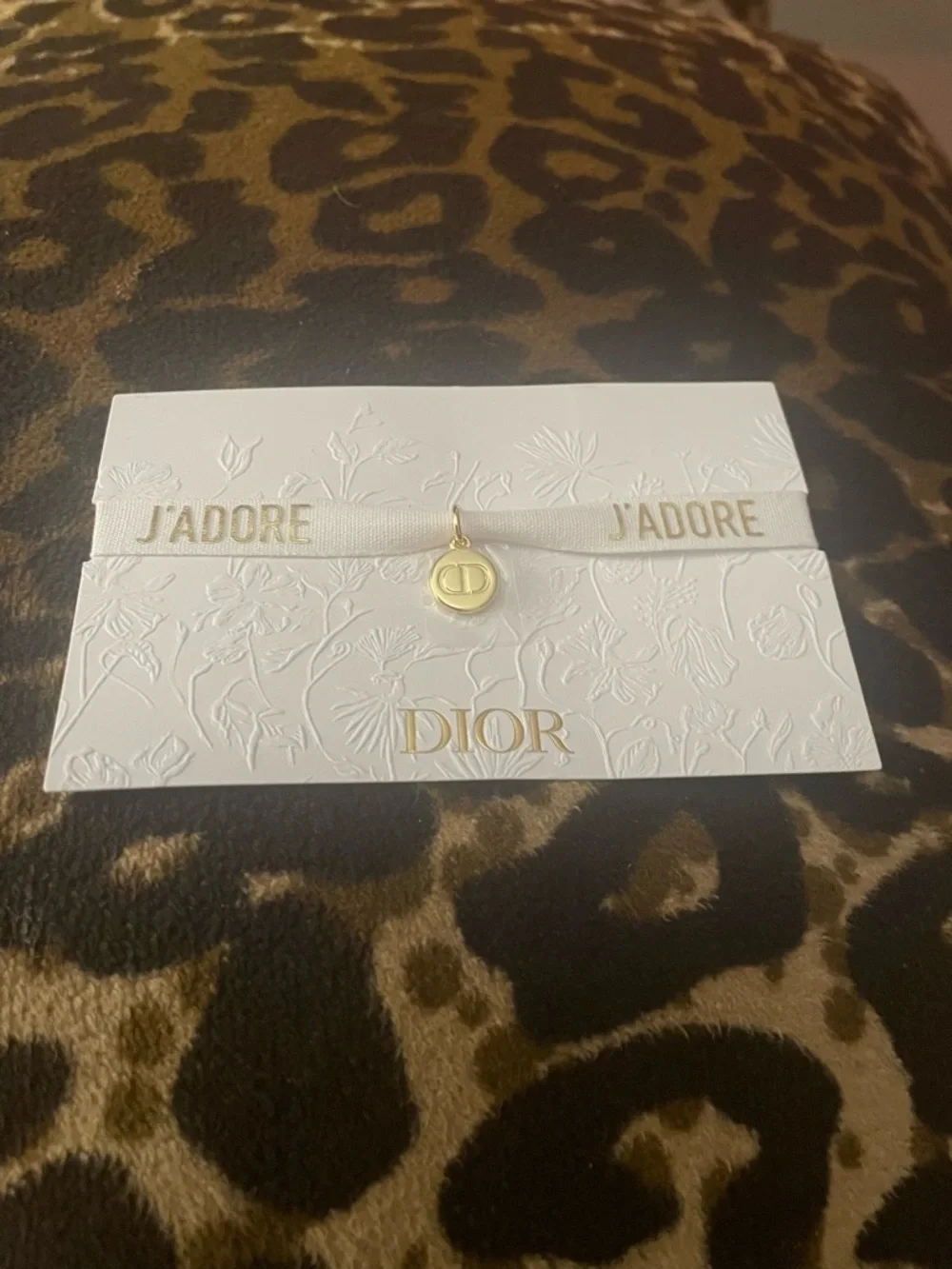 Dior Gold Round CD Logo Charm Pendant - Picture 7 of 7
